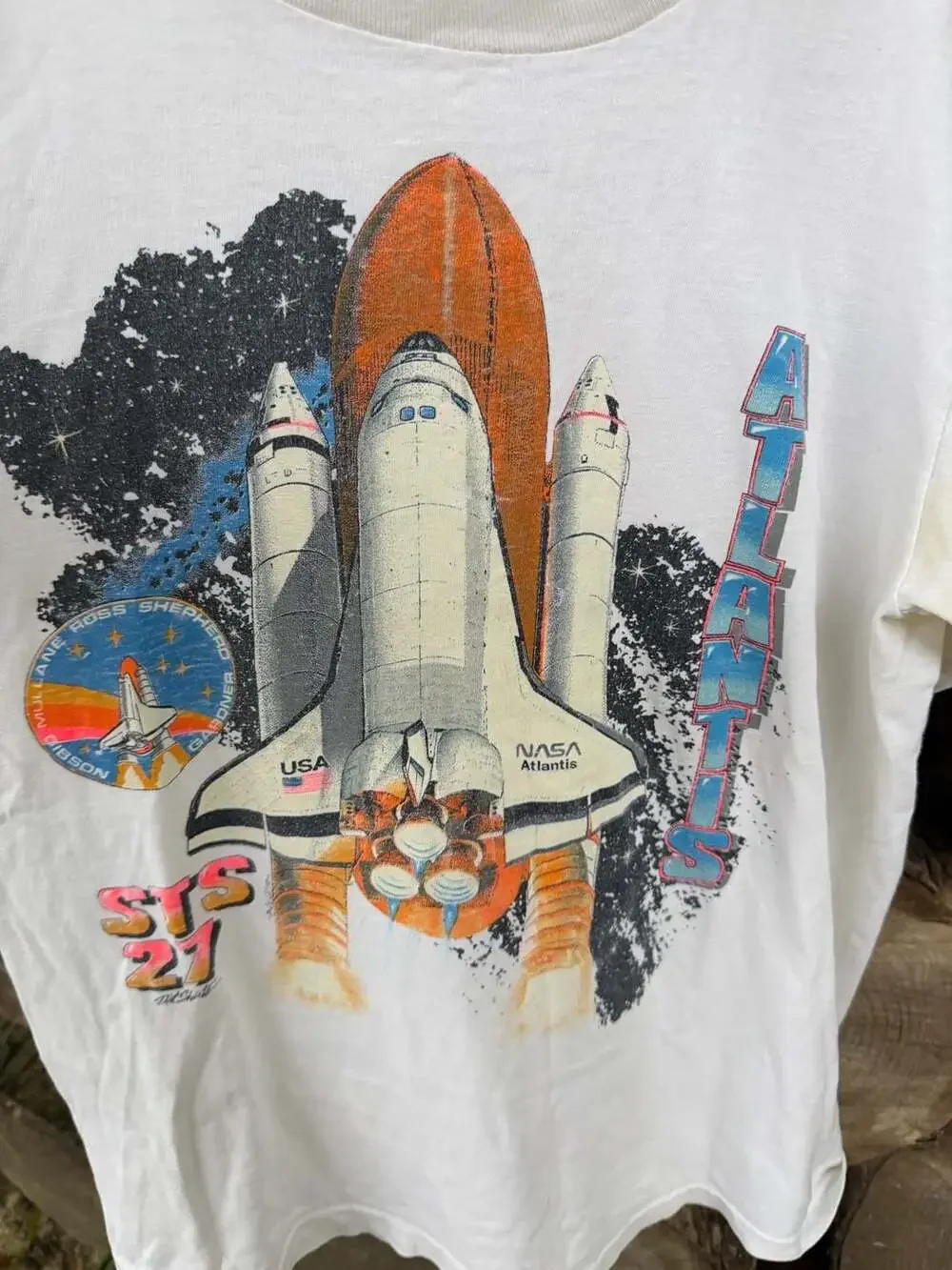 Vintage NASA Space Shuttle Atlantis STS-27 T-Shirt